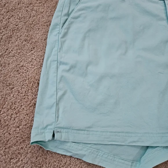 Magellan Outdoors Women's Size 18 Aqua Blue Shorts - Picture 2 of 11